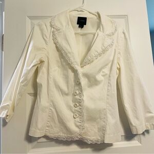 Beautiful mymichelle white blazer with white lace trim